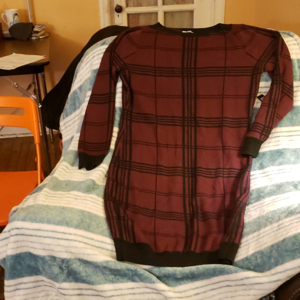 Sweater - Picture 4 of 6